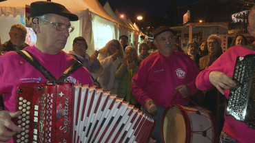 JF Mina de Água Celebra São Valentim com Feira e Animação