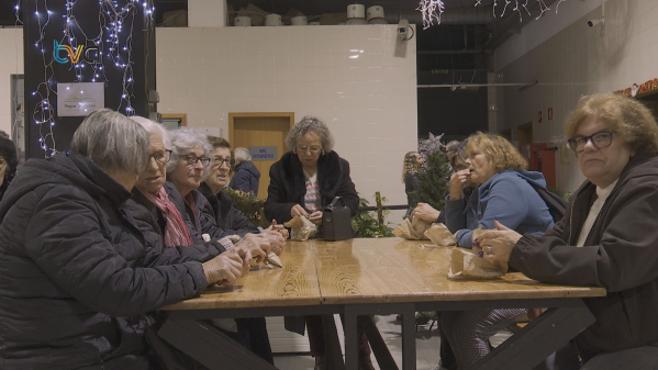 Mercado da Brandoa Celebra 17º Aniversário com Magusto